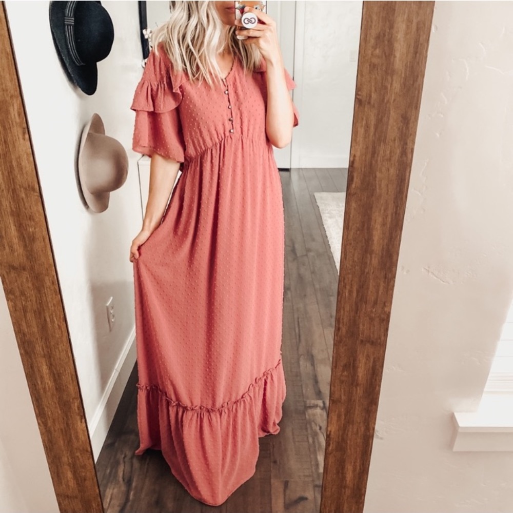 NWOT Orange Creek Blush Swiss Dot Maxi Dress
